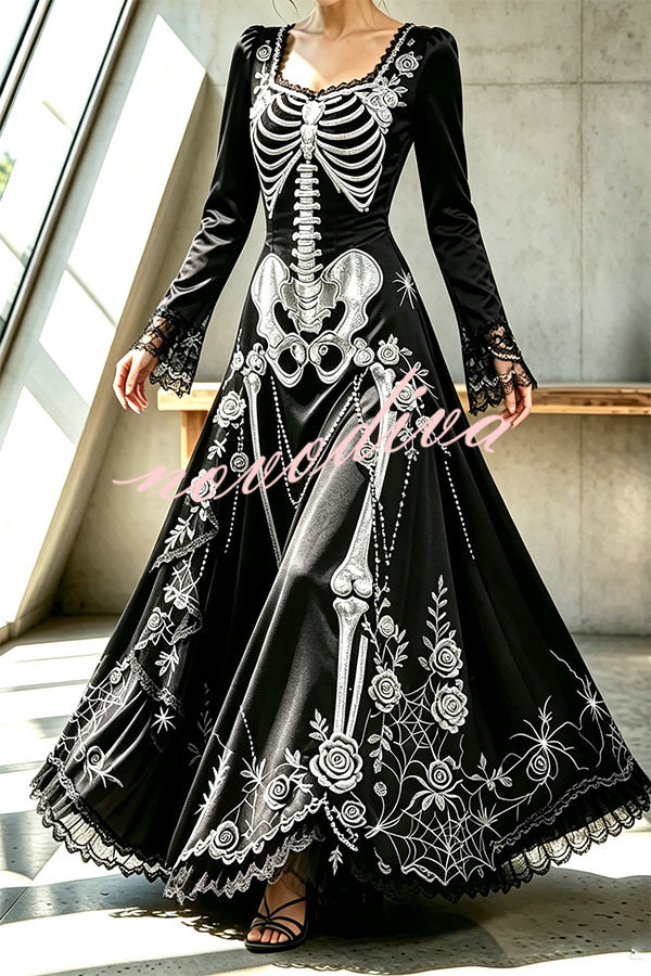 Robe longue d’Halloween à têtes de mort, col carré et manches évasées — vue du produit