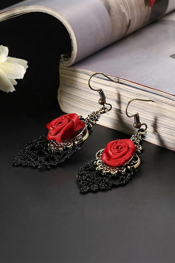 Boucles d’oreilles roses sombres | Style gothique — vue du produit