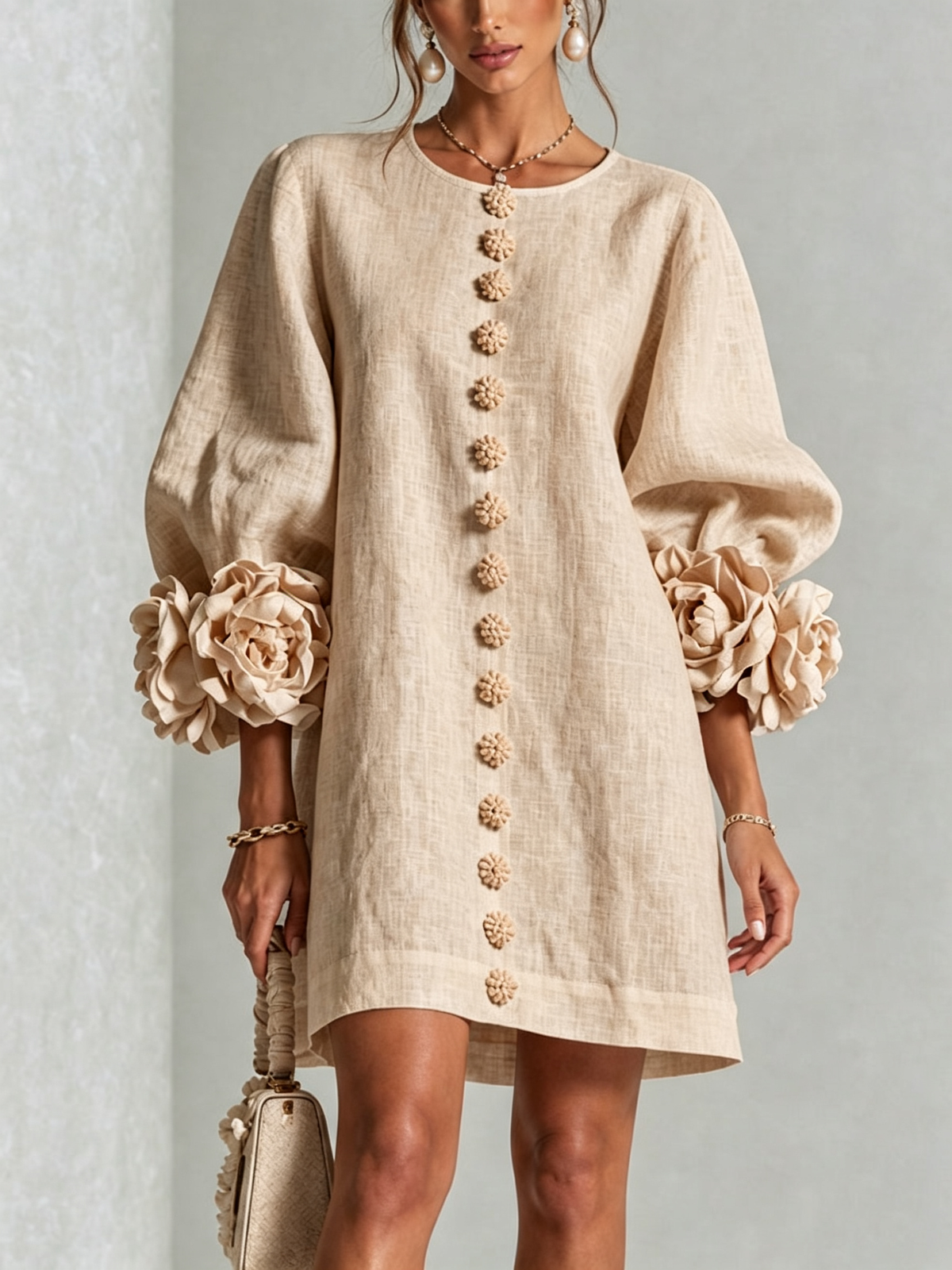Robe à poignets en forme de roses | Beige chaud — vue 1