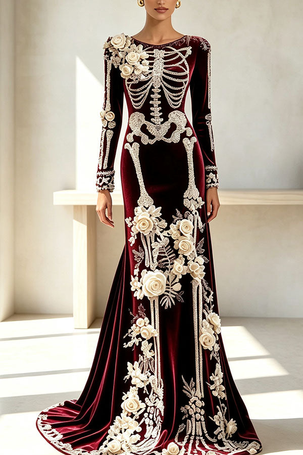 Robe longue en velours à broderies de têtes de mort — vue 7