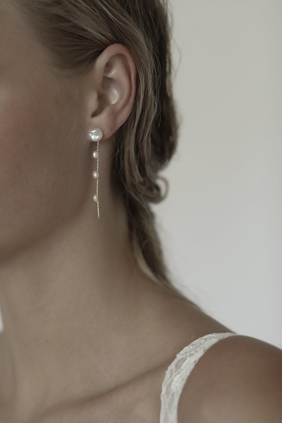 Boucles d’oreilles convertibles à chaînes et microperles d’eau douce — vue 2